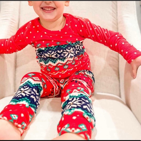 NWT Toddler Boys Snowflake Tight Fit Pajama Set Cat & Jack 4T & 5T - Picture 4 of 5